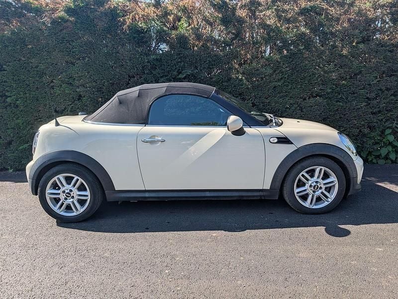 Used Mini Cooper Cabriolet 122 HP (89 kW) 2013 White Cabriolet