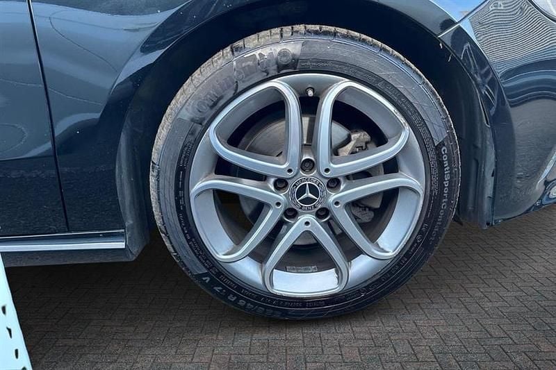 Used Mercedes A200 Sport Edition 136 HP (100 kW) 2018 Cosmos black Hatchback