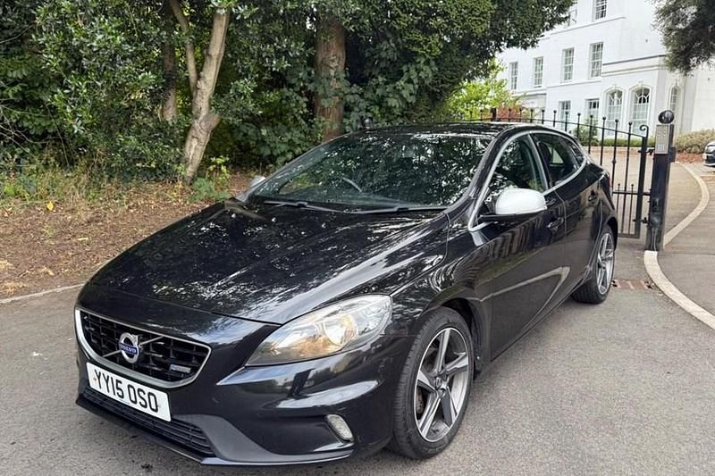Black Used 2015 Volvo V40 R-Design Estate | £5,500 (Fair price) - Image 1/1