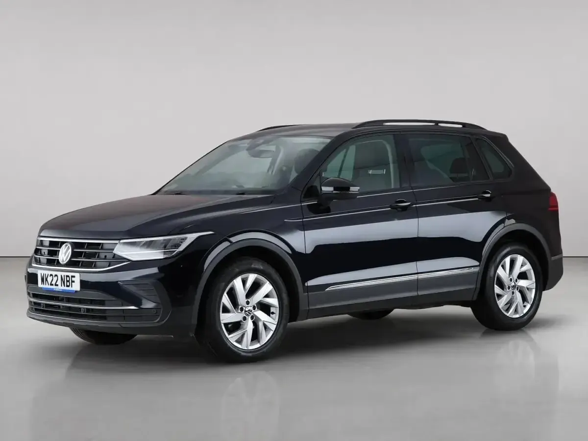 Used VW Tiguan Life 150 HP (110 kW) 2022 Black SUV