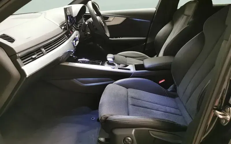 Used Audi A4 S-Line 150 HP (110 kW) 2025 Sedan