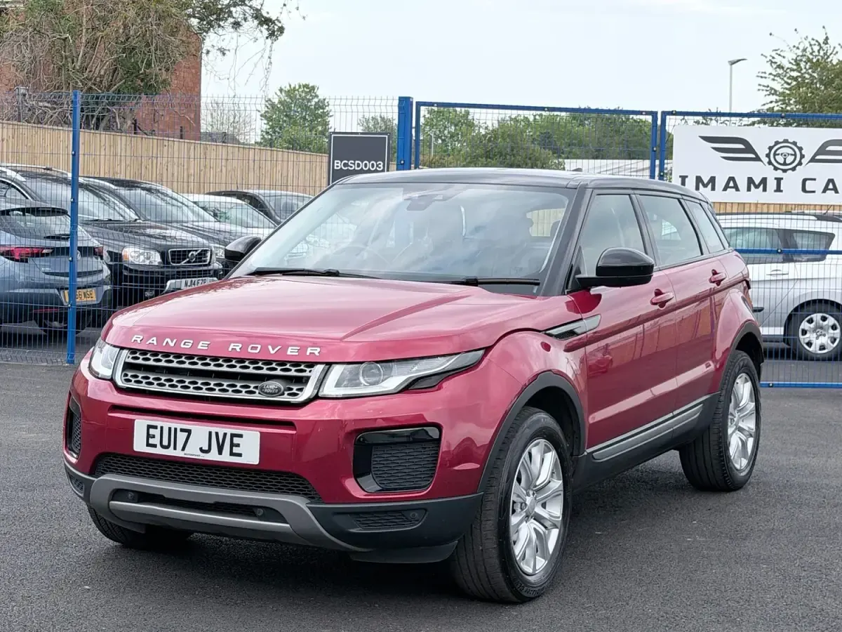 Used Land Rover Range Rover evoque SE 2017 Red Estate