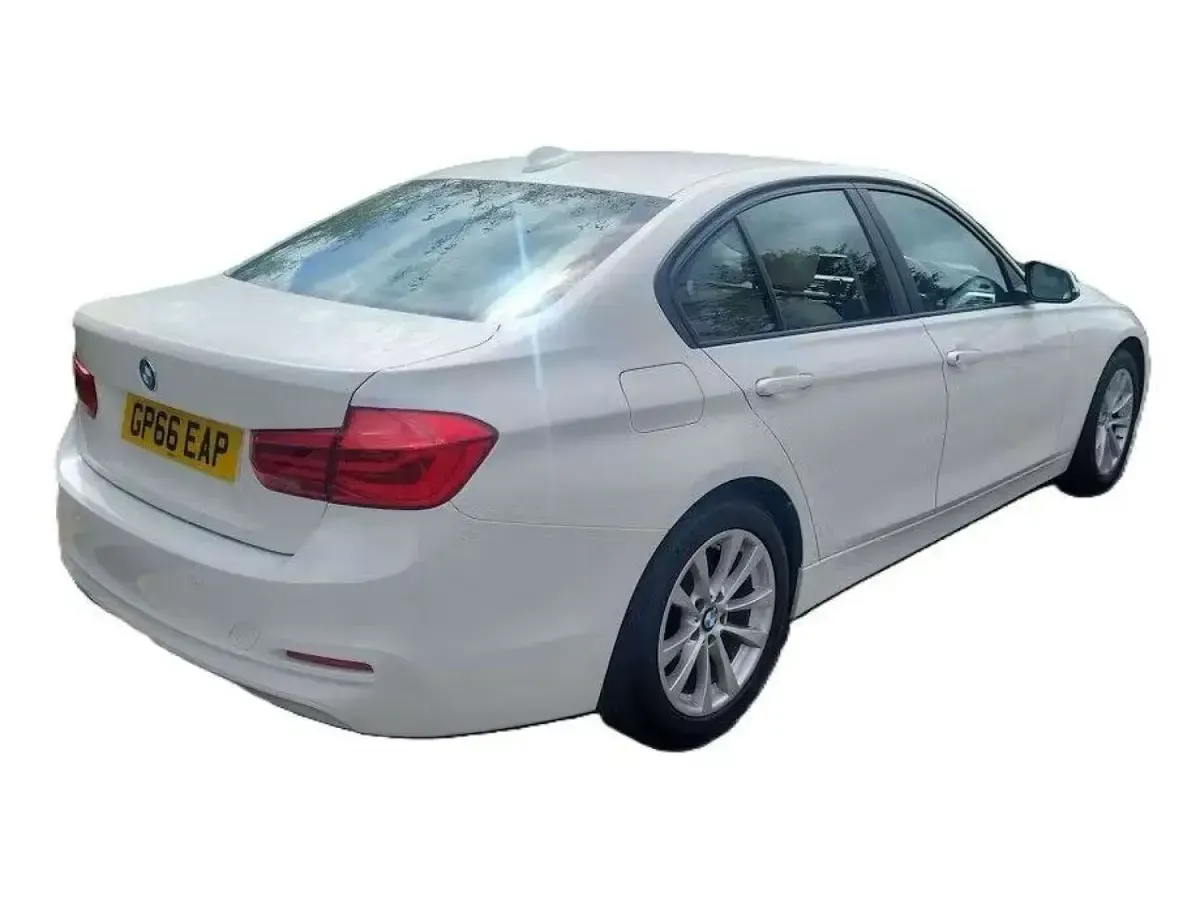 Used BMW 320 Comfort Edition 2017 White Sedan