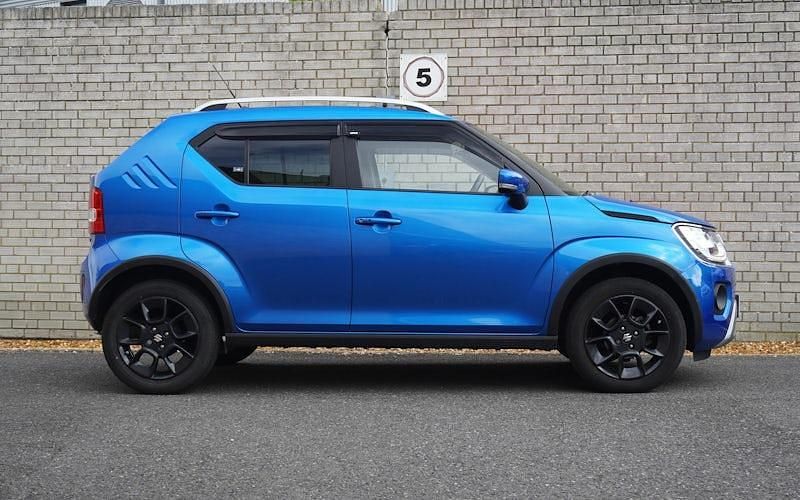 Usado Suzuki Ignis SZ5 83 HP (61 kW) 2022 Azul SUV