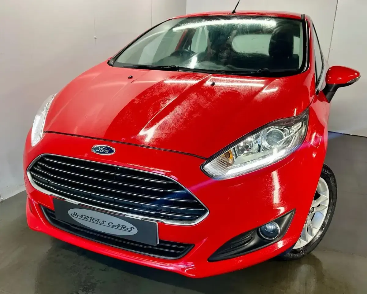 Used Ford Fiesta Zetec 2016 Red Hatchback