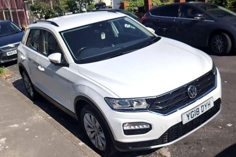 White Used 2018 VW T-Roc SE SUV | £11,795 (Fair price) - Image 1/1