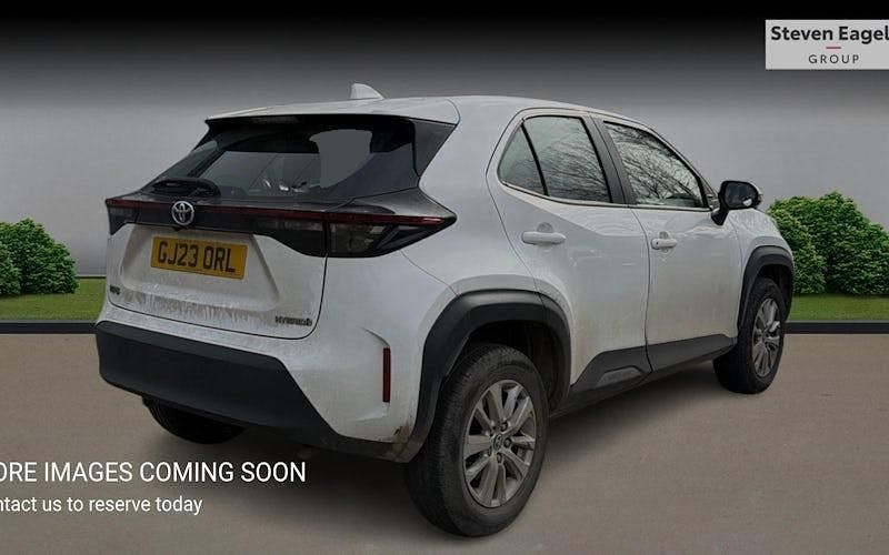 Used Toyota Yaris Hybrid 116 HP (85 kW) 2026 Estate