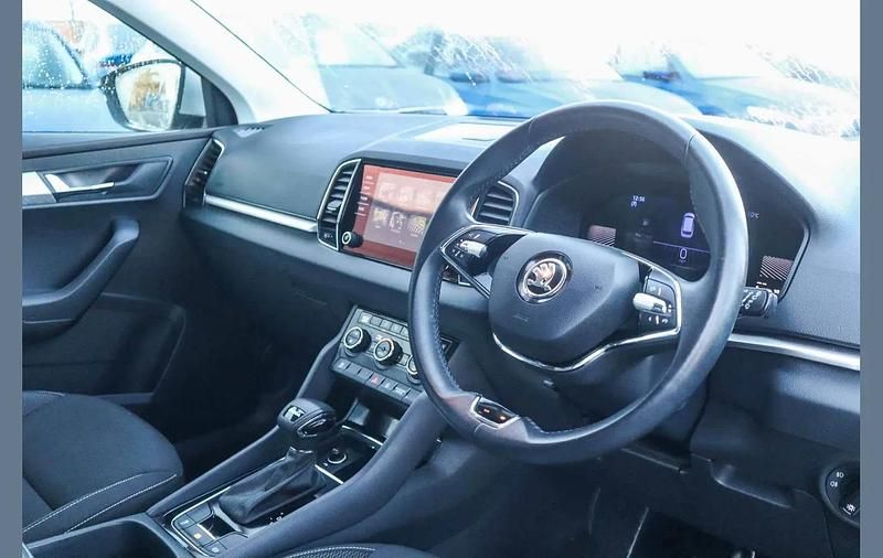 Silver Used 2023 Skoda Karoq SE Drive SUV | £21,467 (Fair price) - Image 1/4