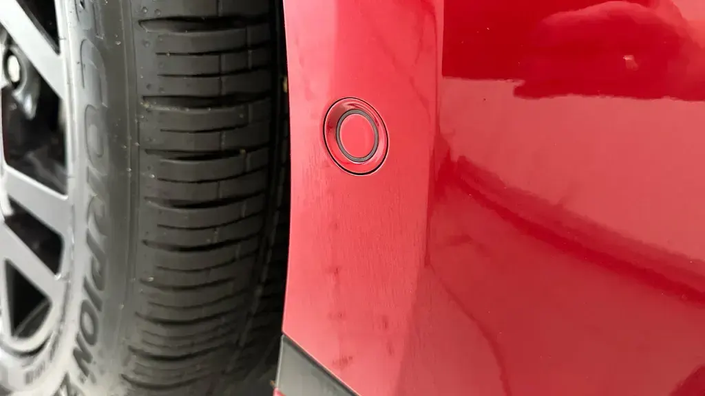 Used Land Rover Range Rover evoque HSE Dynamic 2021 Red SUV