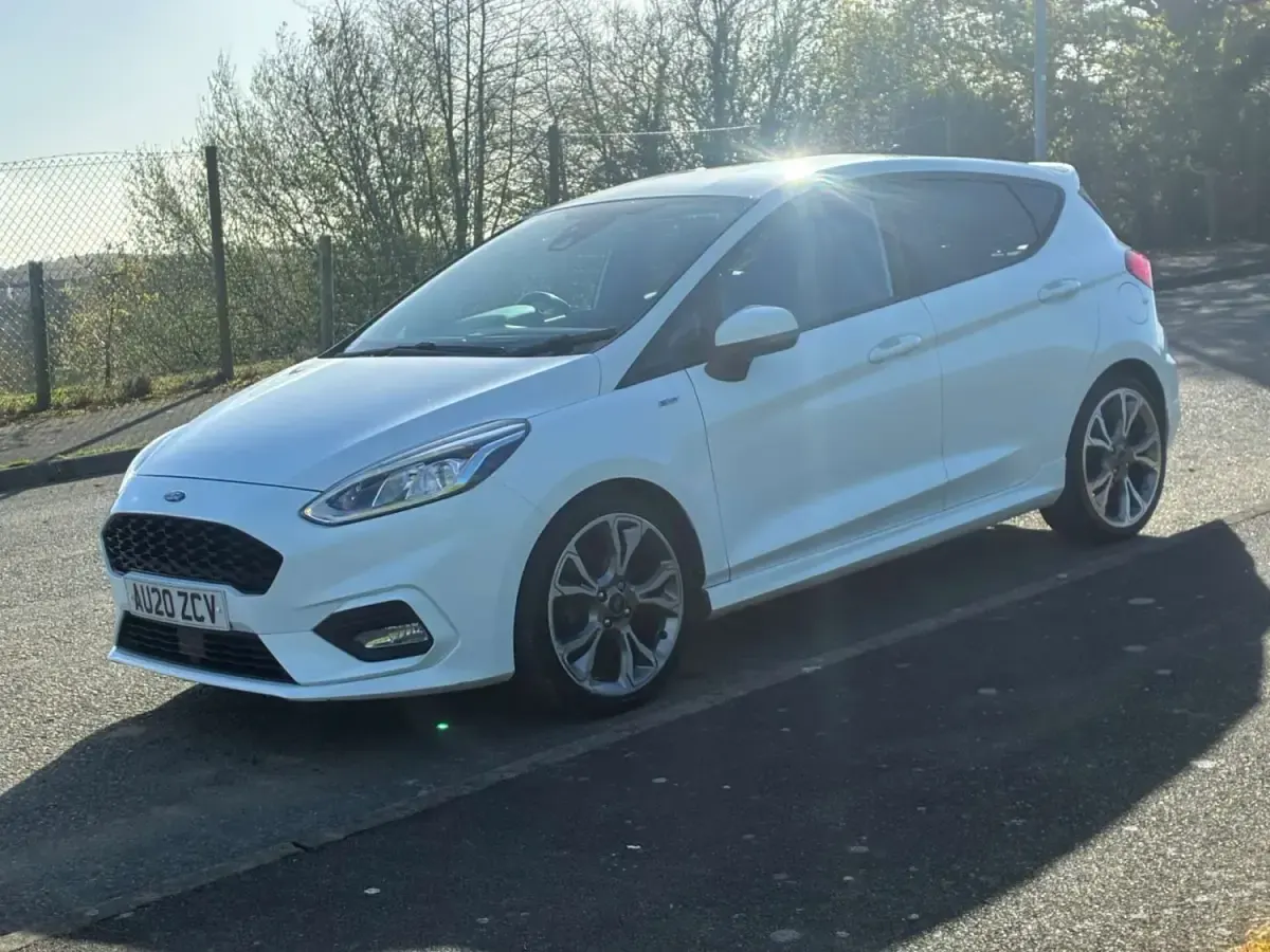 Usado Ford Fiesta ST-Line X 140 CV (102 kW) 2020 Blanco Utilitario