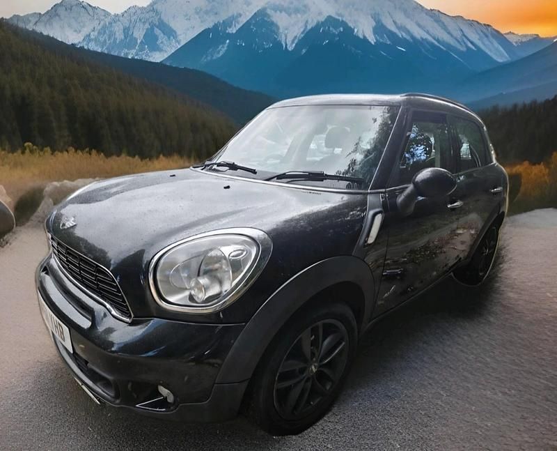 Black Used 2012 Mini Cooper S Countryman SUV | £3,990 (Fair price) - Image 1/4