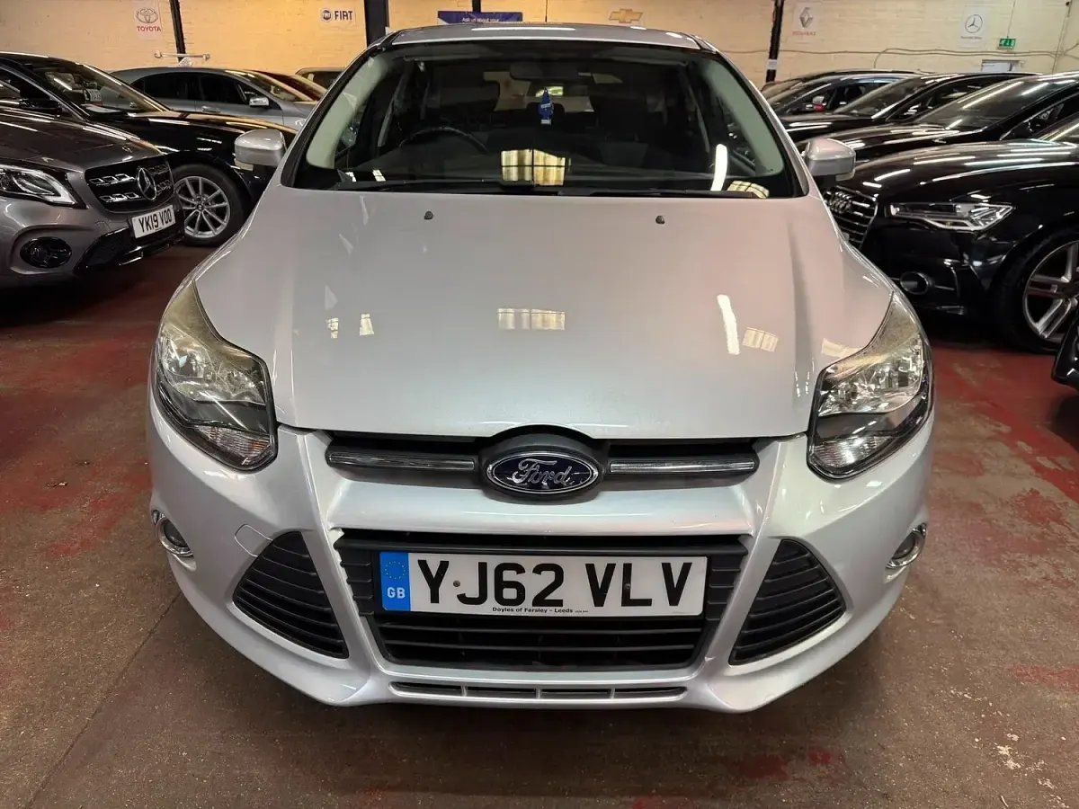 Used Ford Focus Zetec 2014 Silver Estate