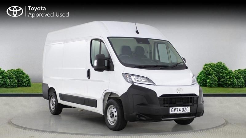 White Used 2024 Toyota Proace H2 Van | £23,495 - Image 1/4