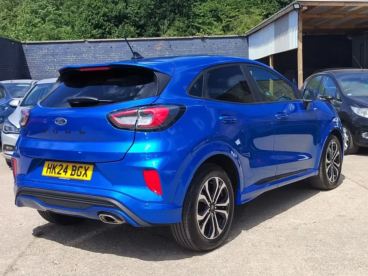 Used Ford Puma ST-Line 123 HP (90 kW) 2024 Blue Hatchback