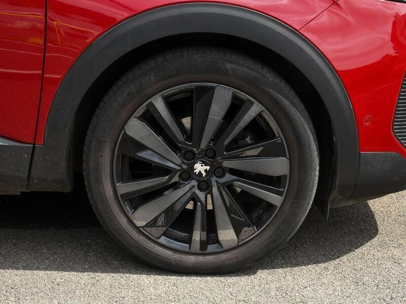 Red Used 2021 Peugeot 3008 Premium SUV | £21,196 (Fair price) - Image 1/4