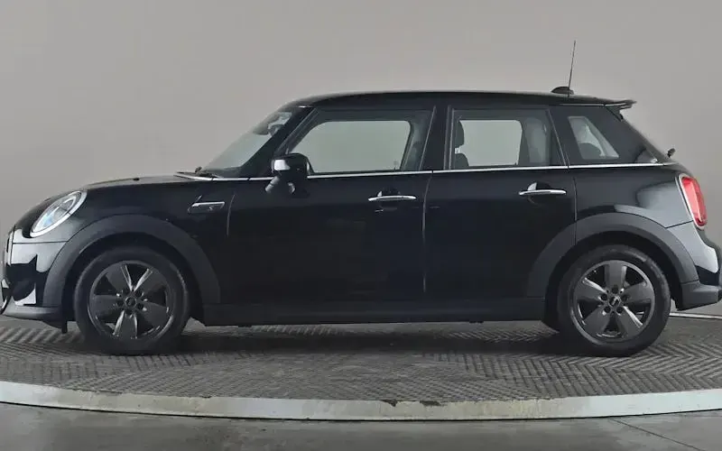 Used Mini Cooper S Comfort 178 HP (130 kW) 2022 Hatchback