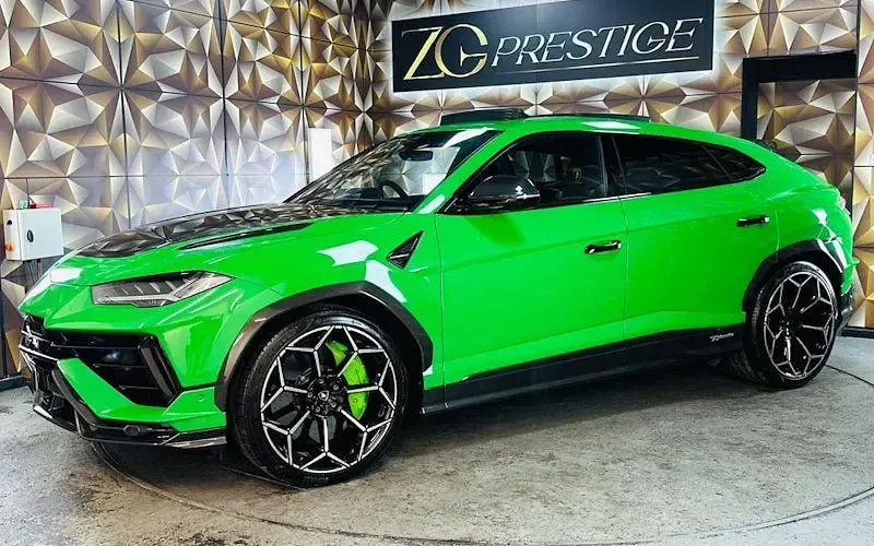 Used Lamborghini Urus 666 HP (489 kW) 2024 Green SUV