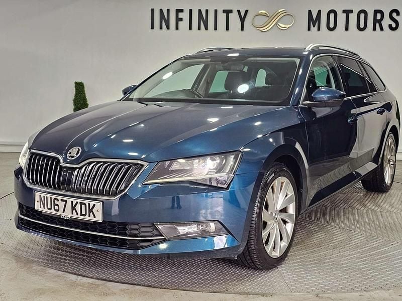 Used Skoda Superb SE L Executive 150 HP (110 kW) 2017 Blue Estate