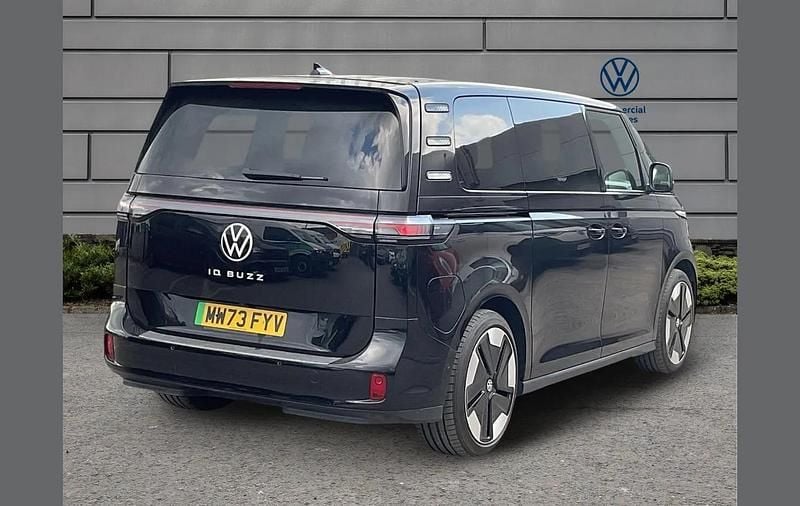 Used VW ID. Buzz Pro 147 kW (200 HP) 2023 Black MPV