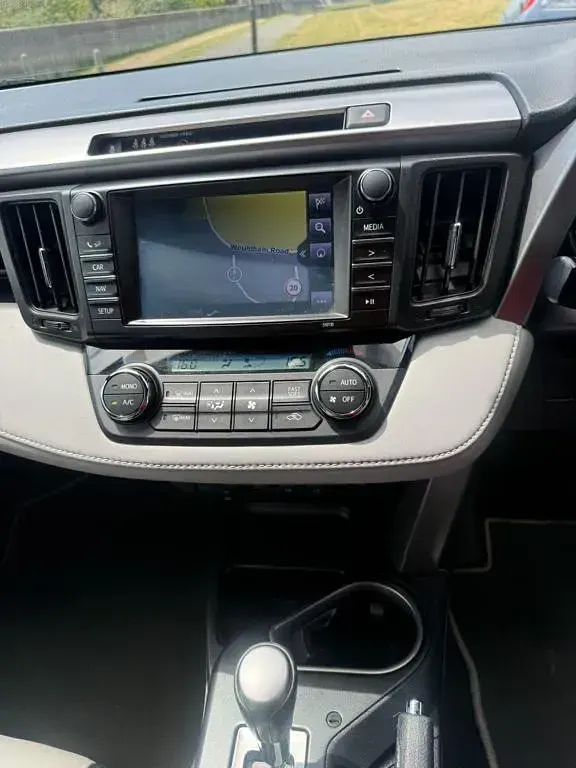 Used Toyota RAV4 Hybrid 2017 Grey SUV