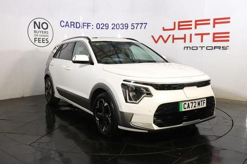 Used Kia Niro 150 kW (204 HP) 2023 White SUV