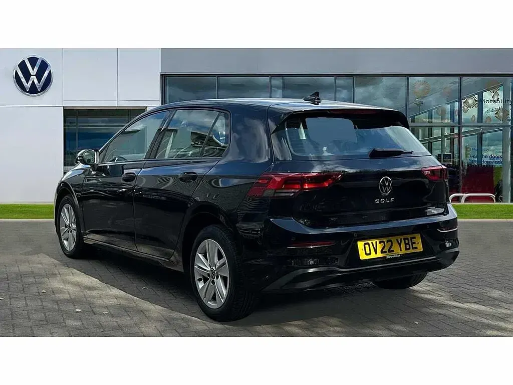 Used VW Golf VIII 129 HP (94 kW) 2022