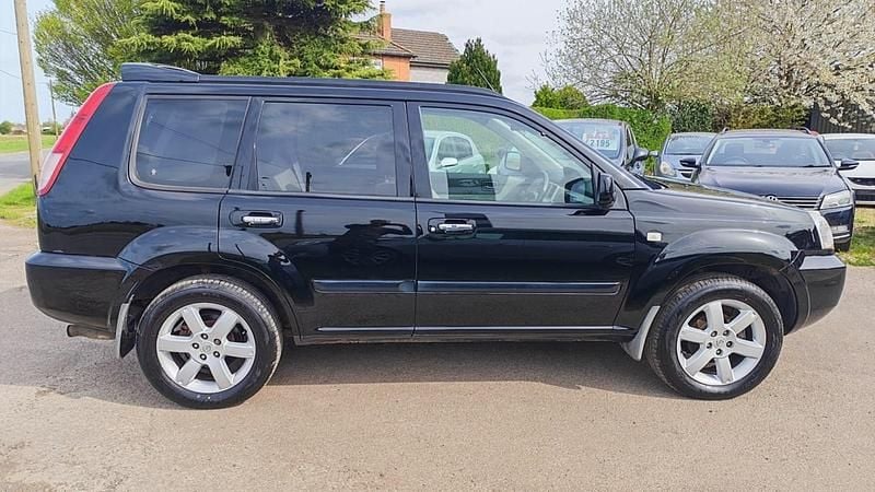 Used Nissan X-Trail 136 HP (100 kW) 2006 Black SUV