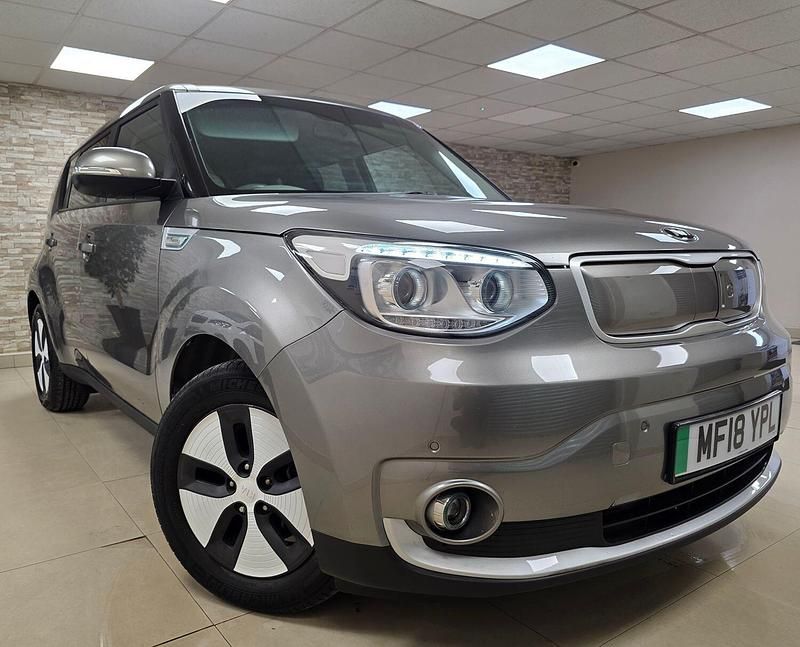 Silver Used 2018 Kia Soul EV SUV | £6,250 - Image 1/4