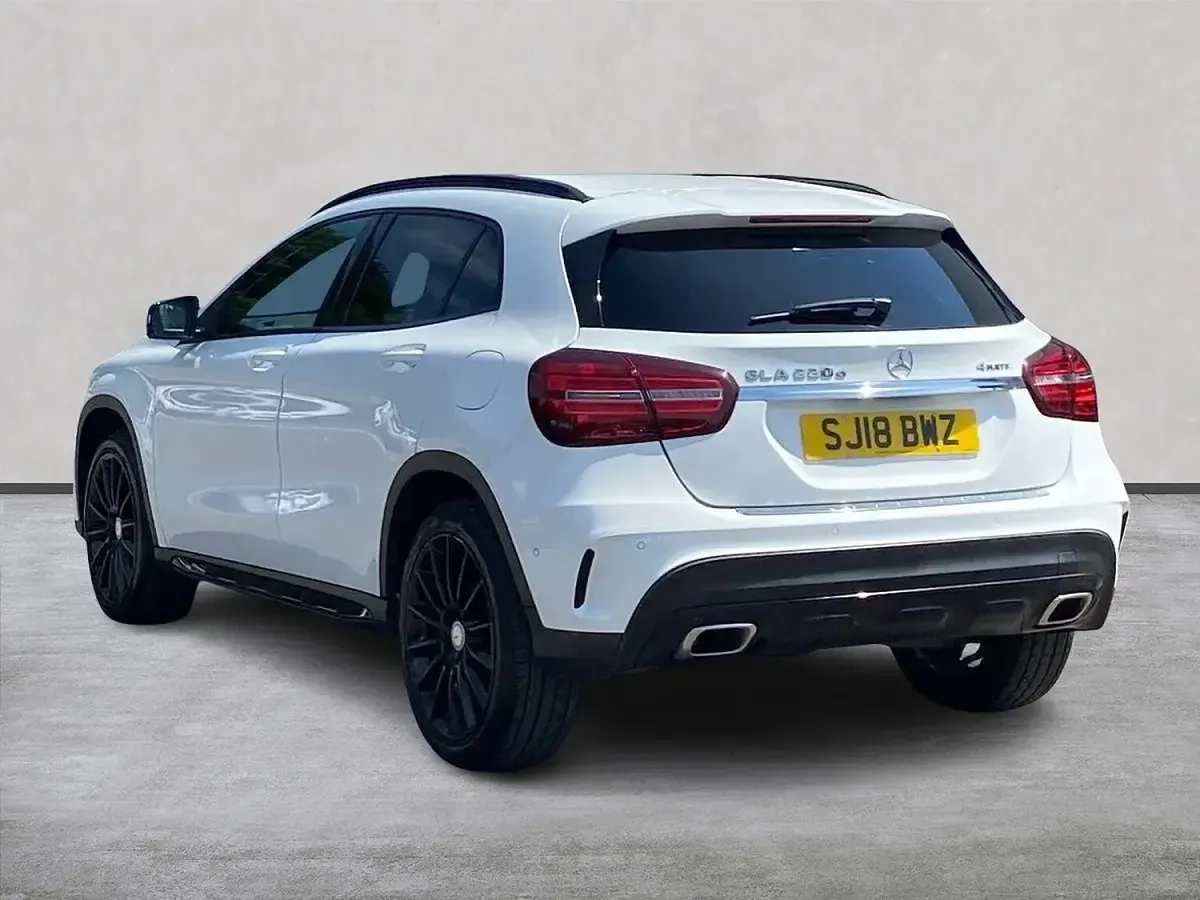 Used Mercedes GLA220 AMG Line Premium 2018 White SUV