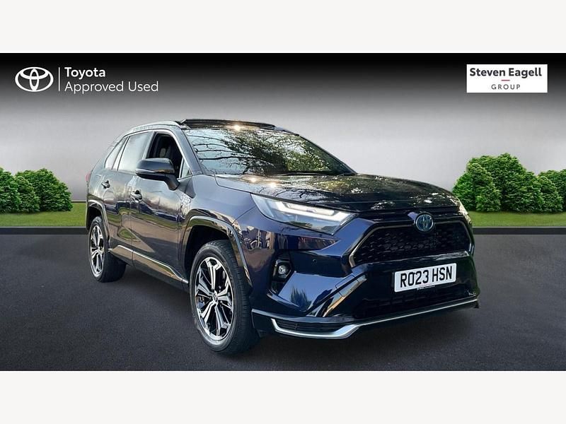 Blue/black Used 2023 Toyota RAV4 Hybrid SUV | £33,995 (A bit pricey) - Image 1/3