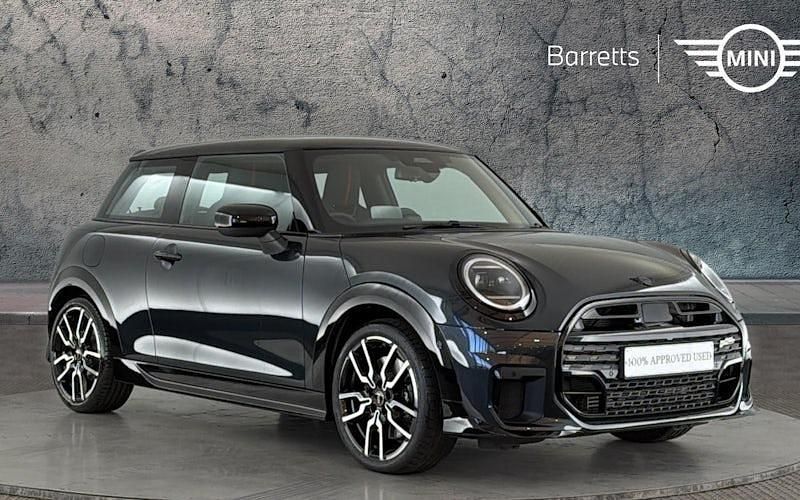 Used Mini Cooper Sport 114 kW (156 HP) 2026 Hatchback
