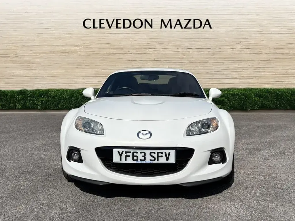 Begagnad Mazda MX5 Inclusive 160 HK (117 kW) 2014 Vit Cab