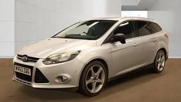 Used Ford Focus Titanium 115 HP (84 kW) 2013 Silver Estate