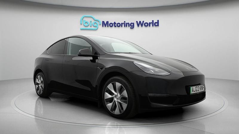 Used Tesla Model Y Long Range AWD 378 kW (514 HP) 2022 Black SUV