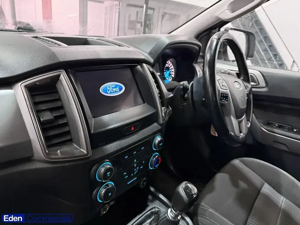 Used Ford Ranger XLT 170 HP (125 kW) 2022 White Pickup
