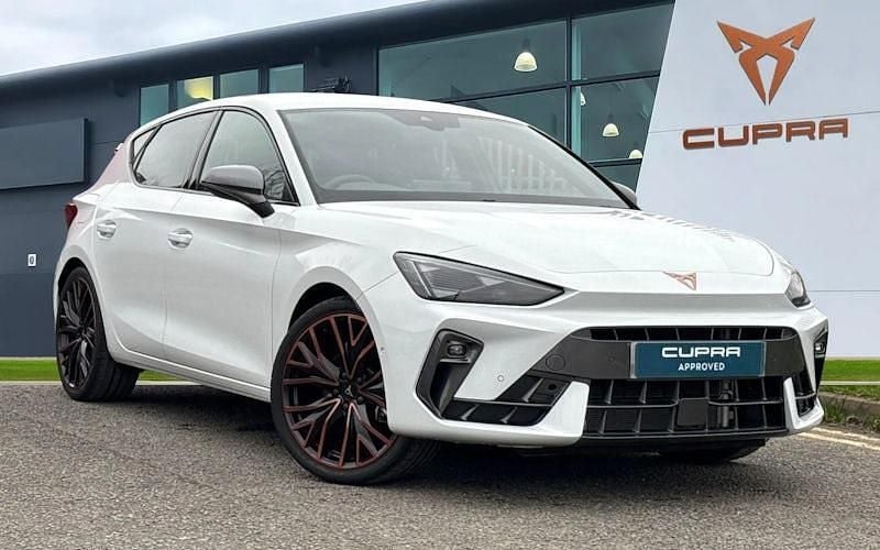 New Cupra Leon 204 HP (150 kW) 2025 White Hatchback