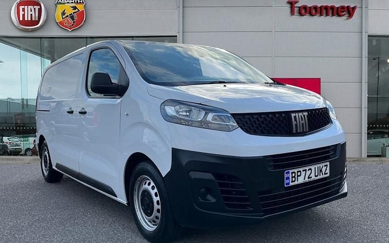 Used 2022 Fiat Scudo MPV | £15,495 (Super price) - Image 1/4
