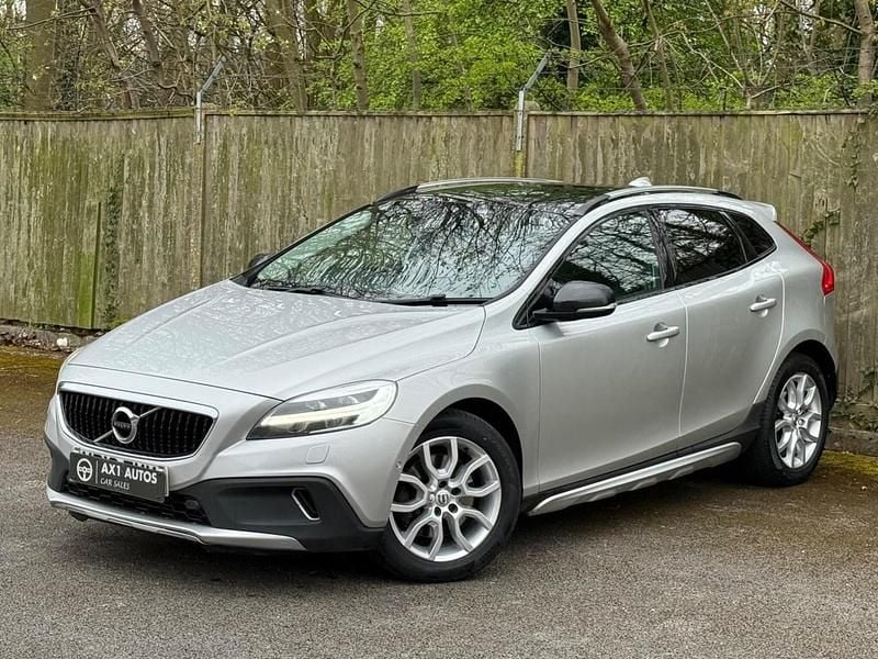 Used Volvo V40 Pro 2018 Silver Hatchback