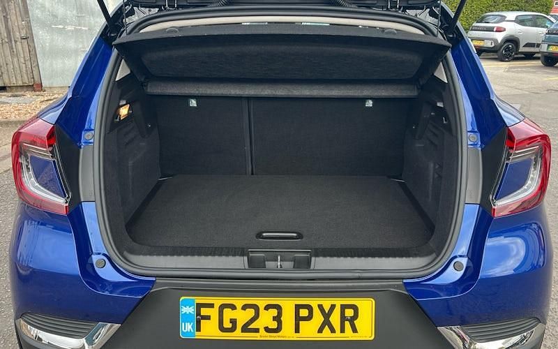 Used Renault Captur Techno 143 HP (105 kW) 2023 Other SUV