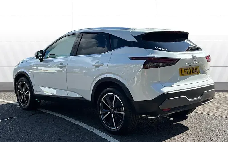 Used Nissan Qashqai Tekna 190 HP (139 kW) 2023 White SUV
