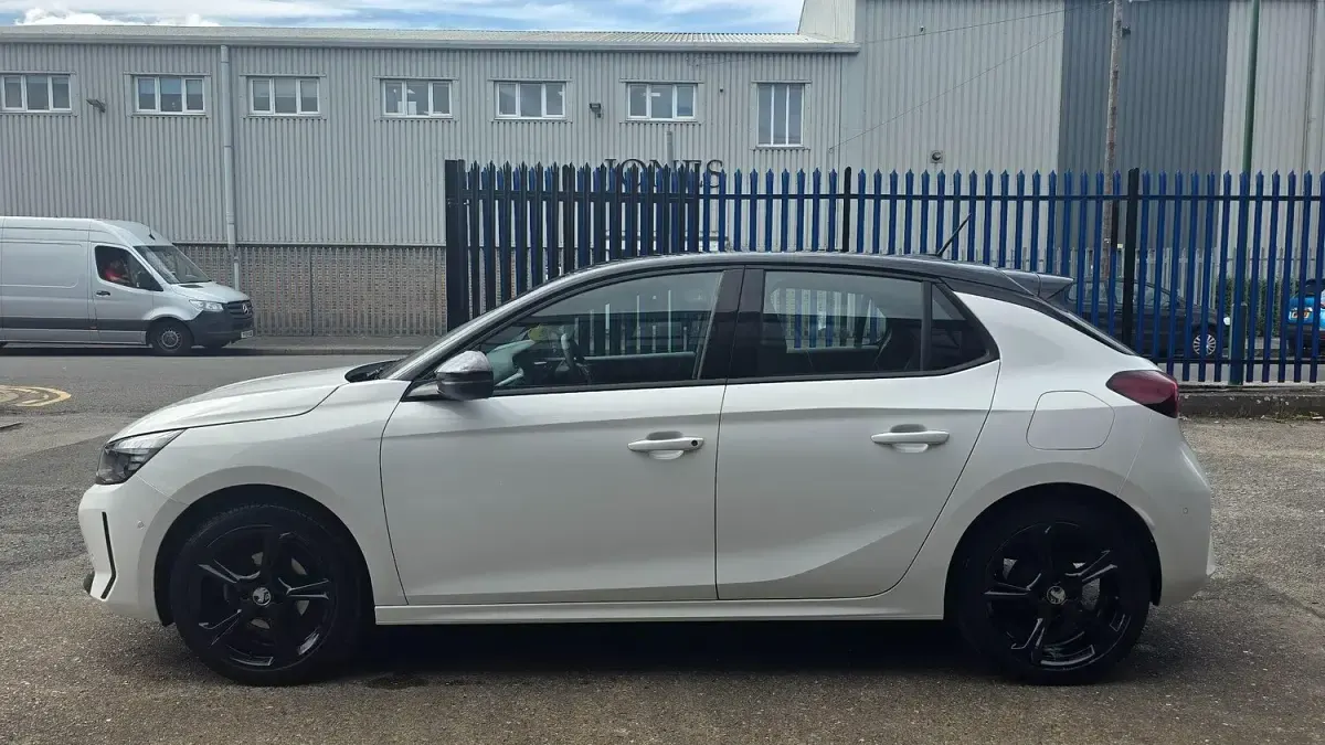 Used Vauxhall Corsa 2023 White Hatchback