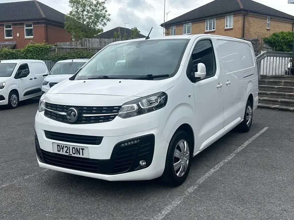 Used Vauxhall Vivaro Sportive 2021 White MPV