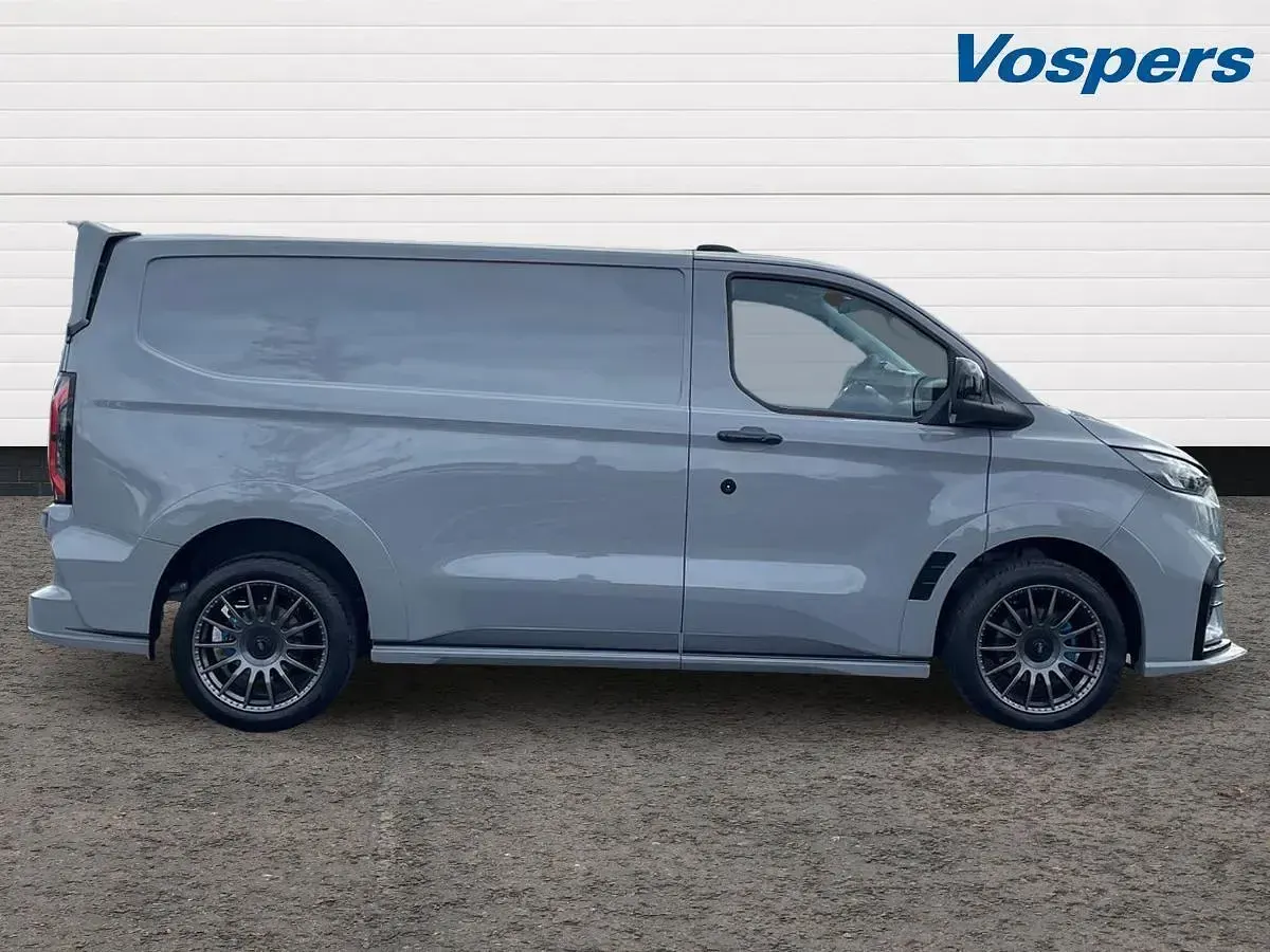 New Ford Transit Custom 150 HP (110 kW) 2026 Van