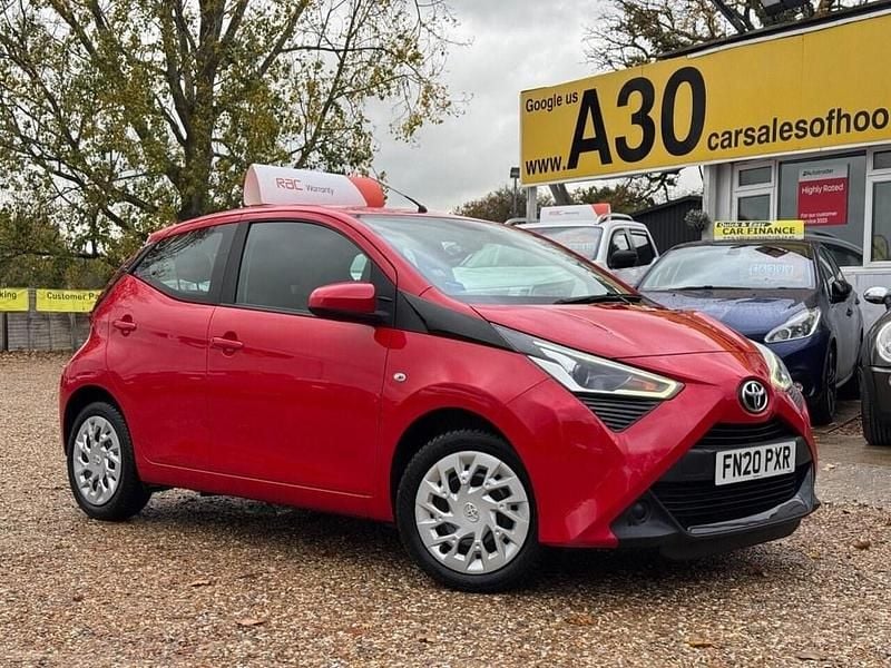 Red Used 2020 Toyota Aygo X-play Hatchback | £6,646 (Good price) - Image 1/2
