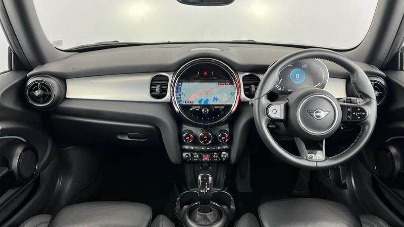 Used Mini Cooper Exclusive 134 HP (98 kW) 2022 Black Hatchback