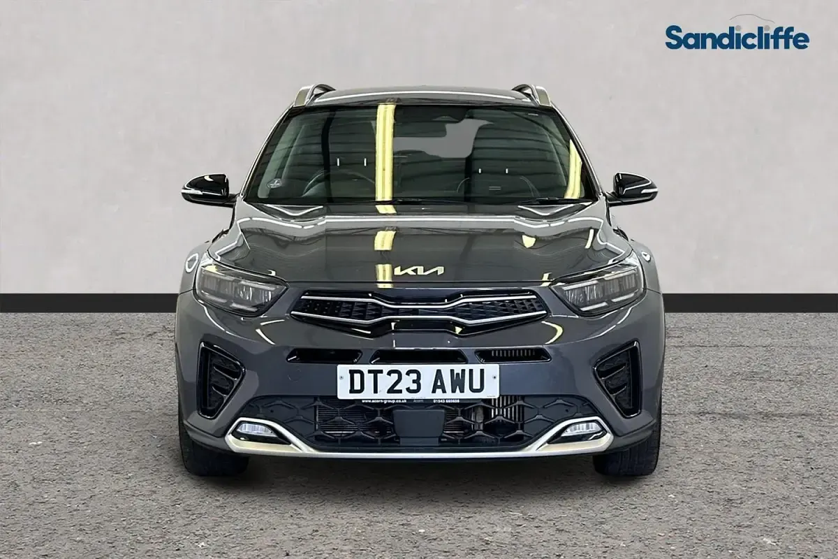 Used Kia Stonic GT-Line 101 HP (74 kW) 2023 Grey SUV