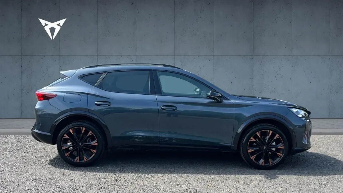 Used Cupra Formentor 150 HP (110 kW) 2025 Grey SUV