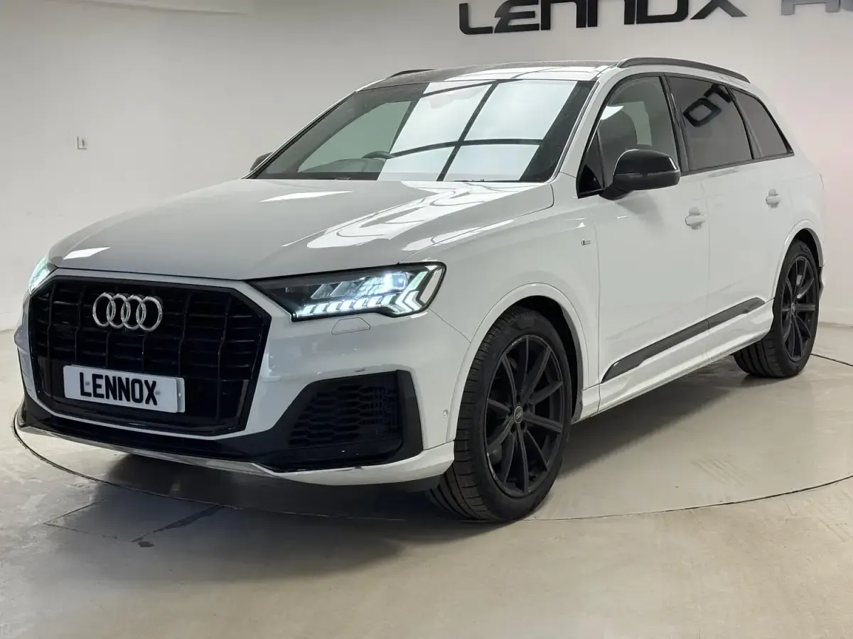 Used Audi Q7 Black Edition 340 HP (250 kW) 2022 White SUV