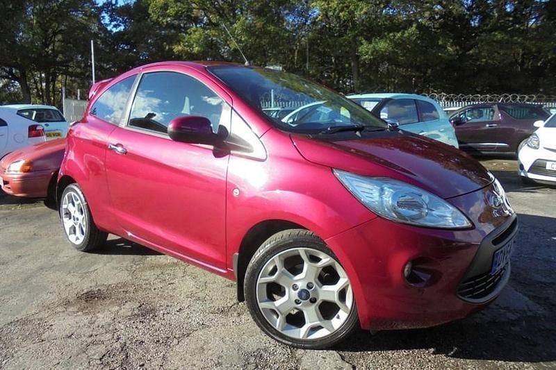 Red Used 2014 Ford Ka Titanium Hatchback | £4,495 (Fair price) - Image 1/1