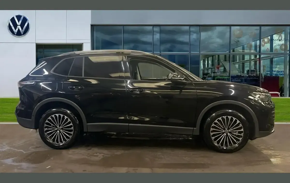 Used VW Tiguan Match 204 HP (150 kW) 2025 Black SUV